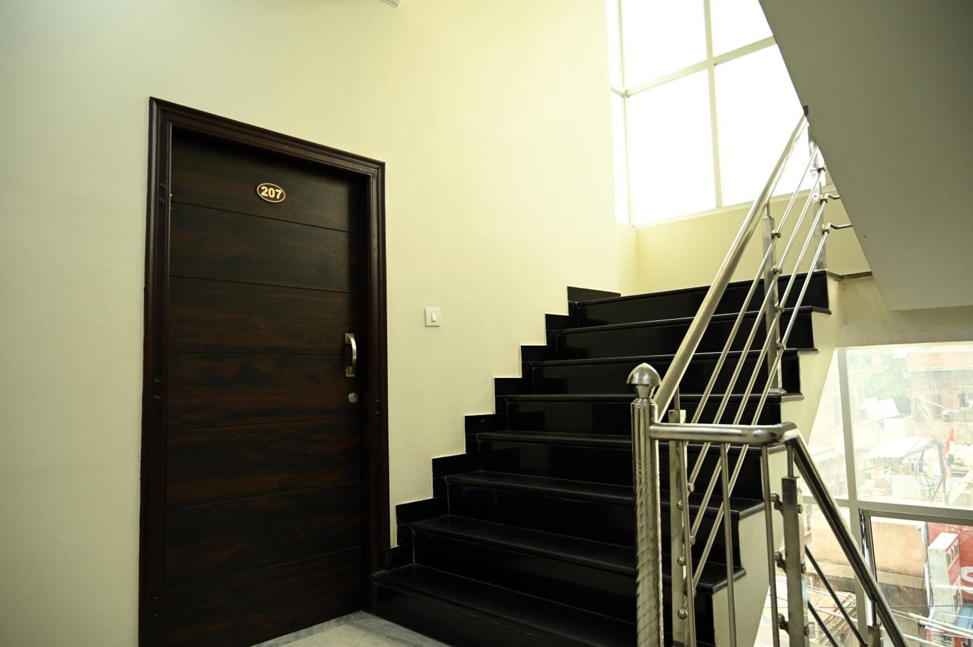 Hotel Pulse Inn Near Railway Station Jaipur Exterior foto
